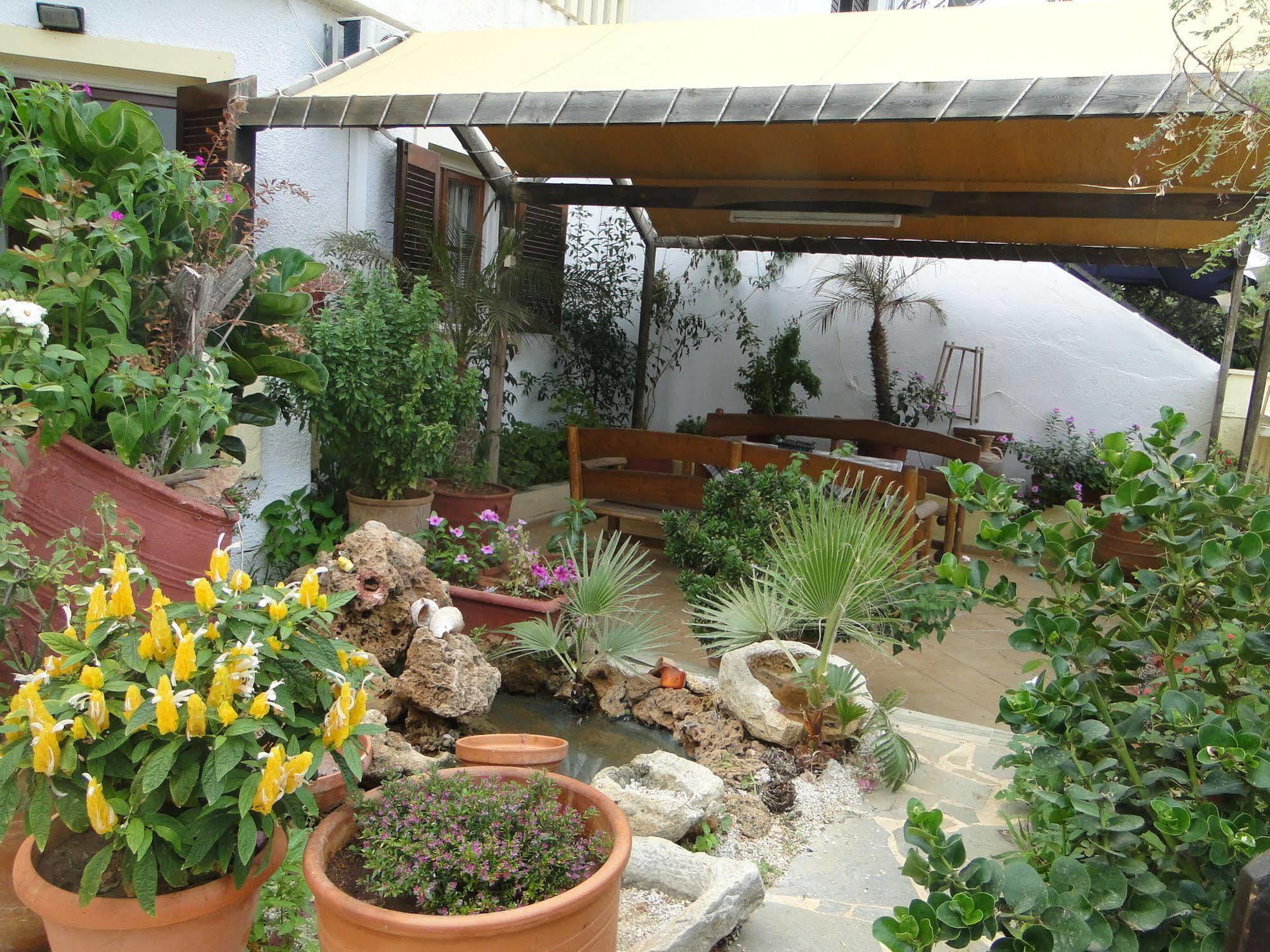 Paradise Inn Mílatosz Kültér fotó